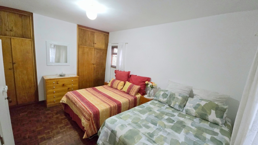  Bedroom Property for Sale in Southfield Western Cape